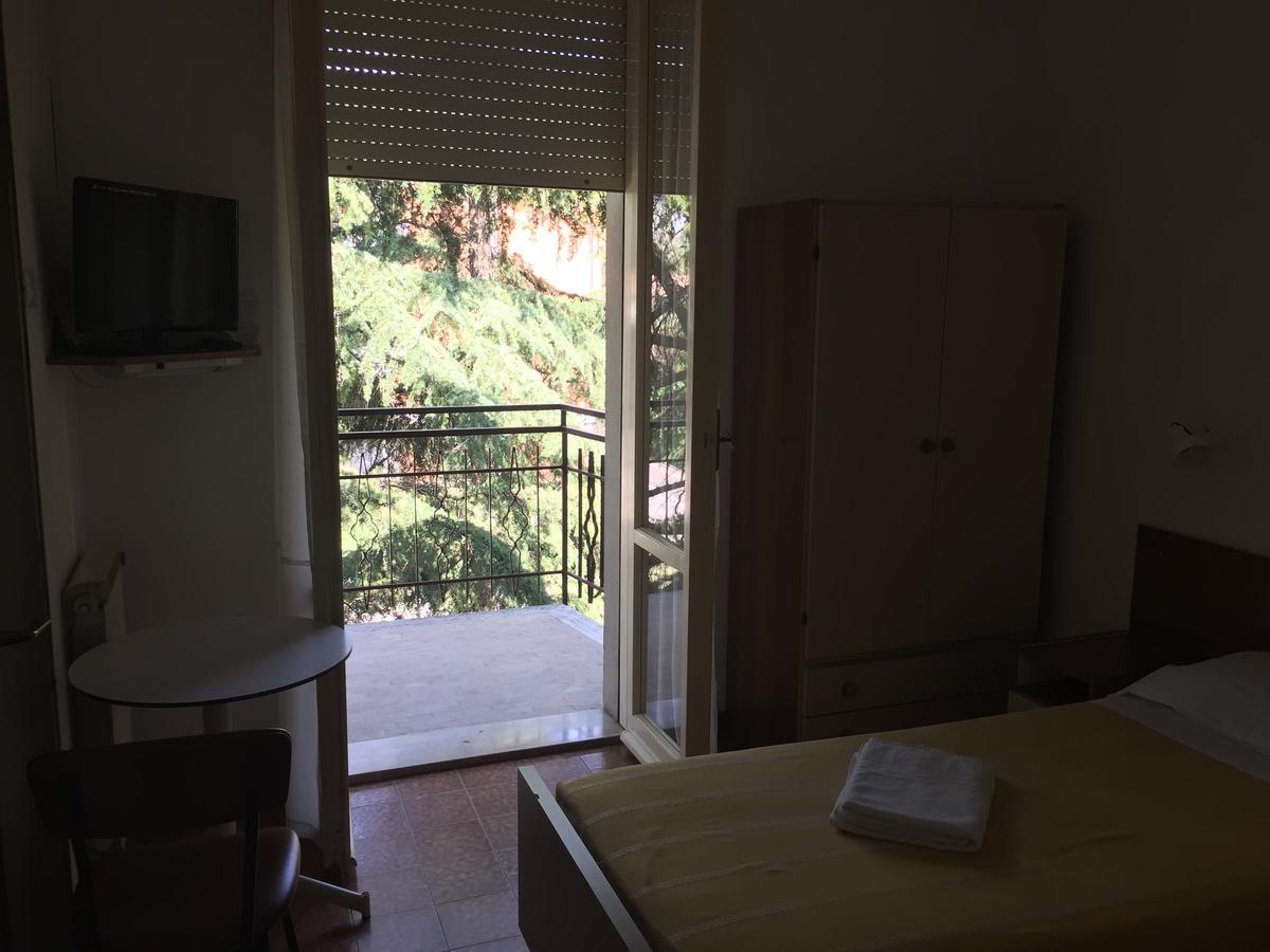 Hotel Belvedere Castrocaro Terme Exterior photo