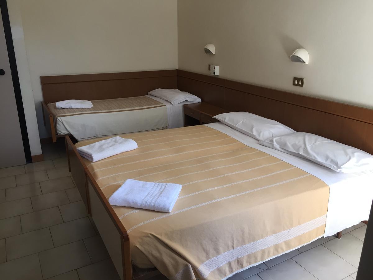 Hotel Belvedere Castrocaro Terme Exterior photo